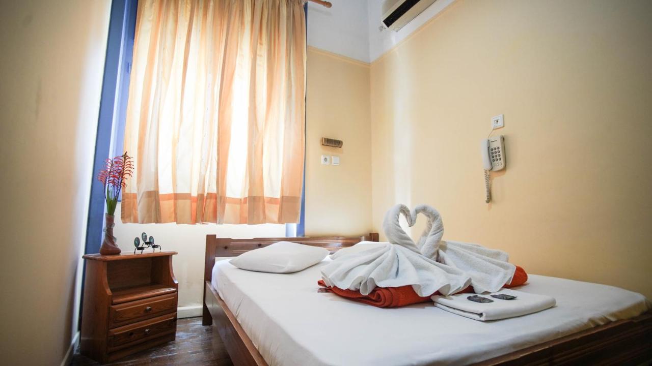 The Student & Travellers Inn Atena Exterior foto